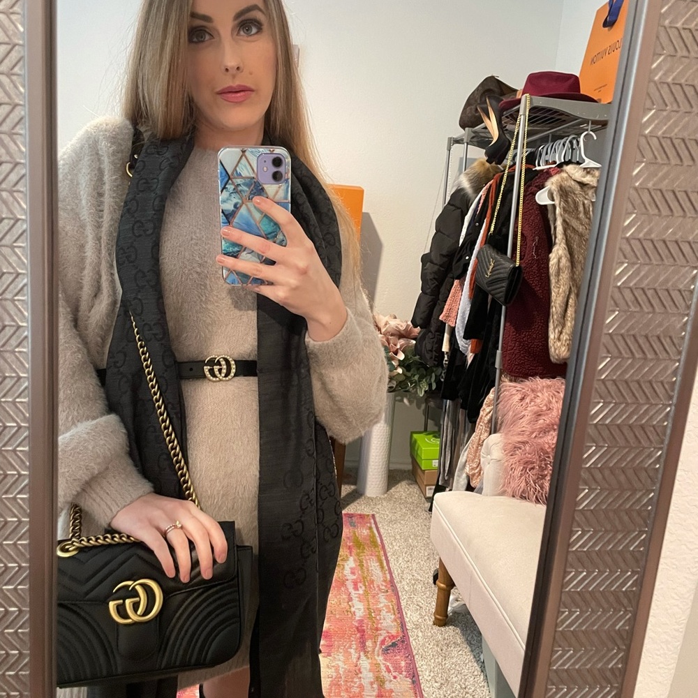 Meet your Posher, Justina